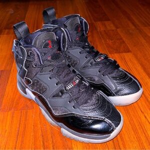 Nike Air Jordan Jumpman Two Trey “Raptors” Youth Shoes Size 4Y